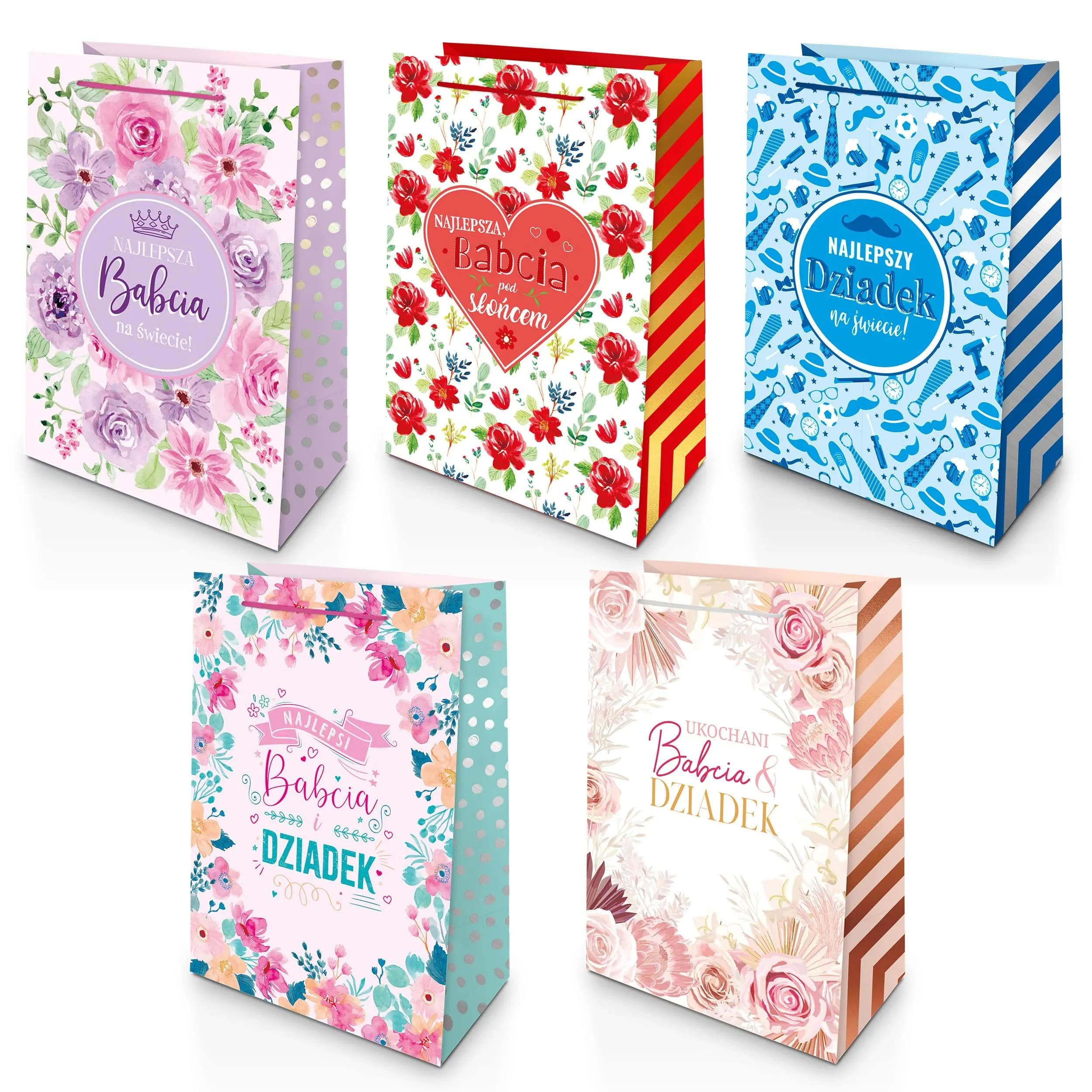 Zestaw toreb prezentowych A4 na Dzień Babci i Dziadka – mix 5 wzorów: kwiatowe pastelowe, czerwone i niebieskie motywy.