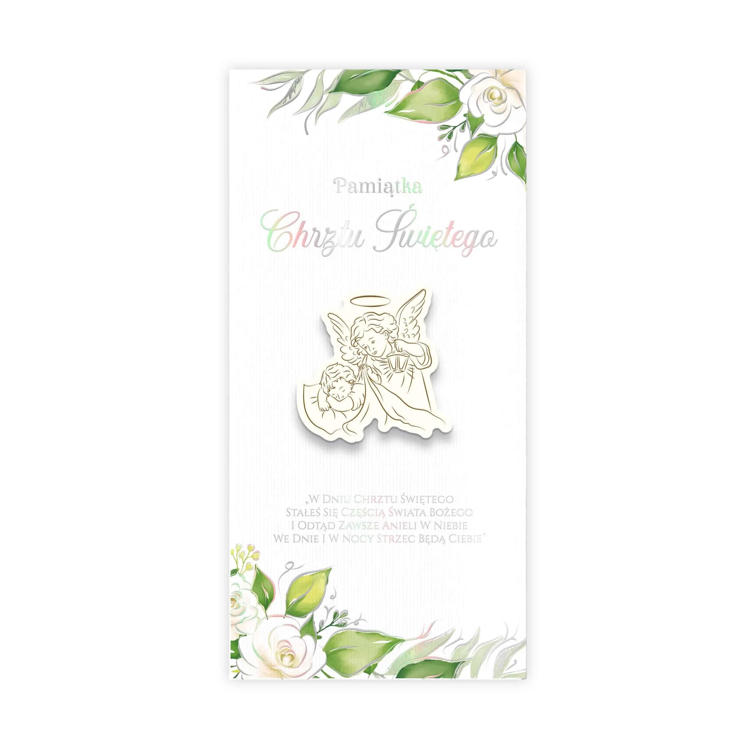 Kartka na chrzest z akwarelowymi kwiatami i drewnianym grawerowanym elementem ozdobnym. Wzór z aniołkiem.