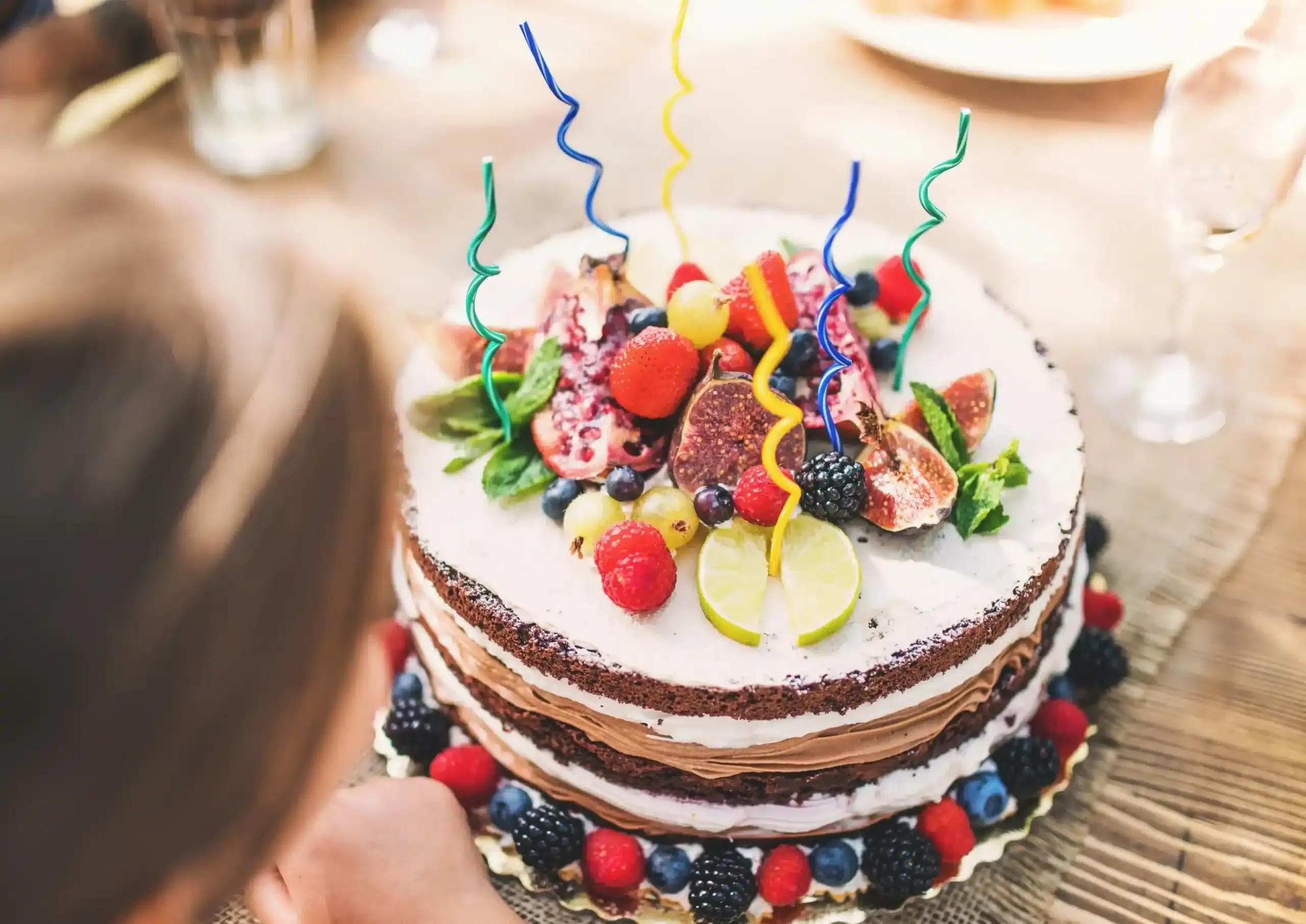 Jak napisać zaproszenie na urodziny? Praktyczny poradnik, z którym stworzysz wyjątkowe zaproszenie urodzinowe