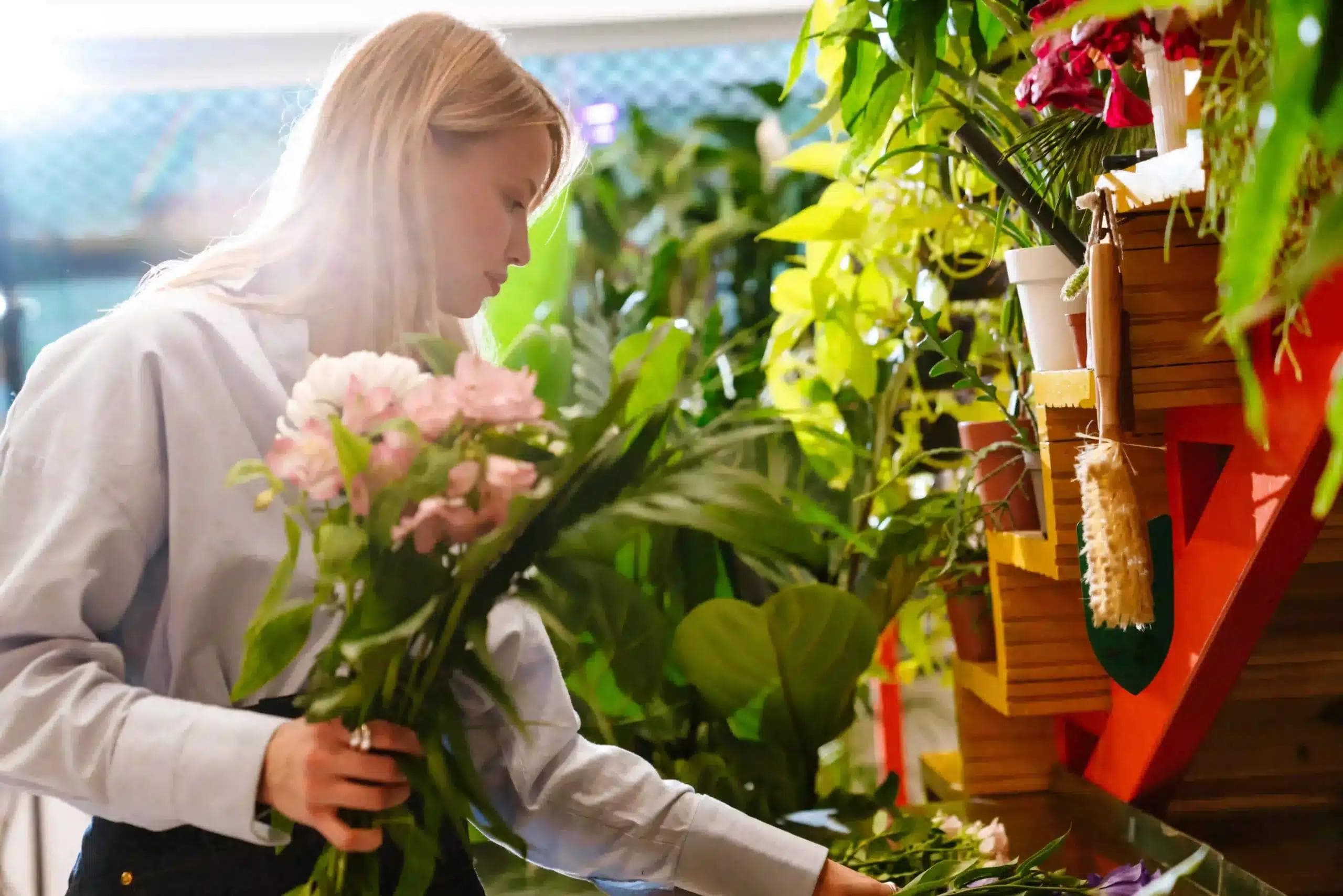 Jaki asortyment powinien znaleźć się w każdej kwiaciarni? Jak poszerzyć ofertę?
