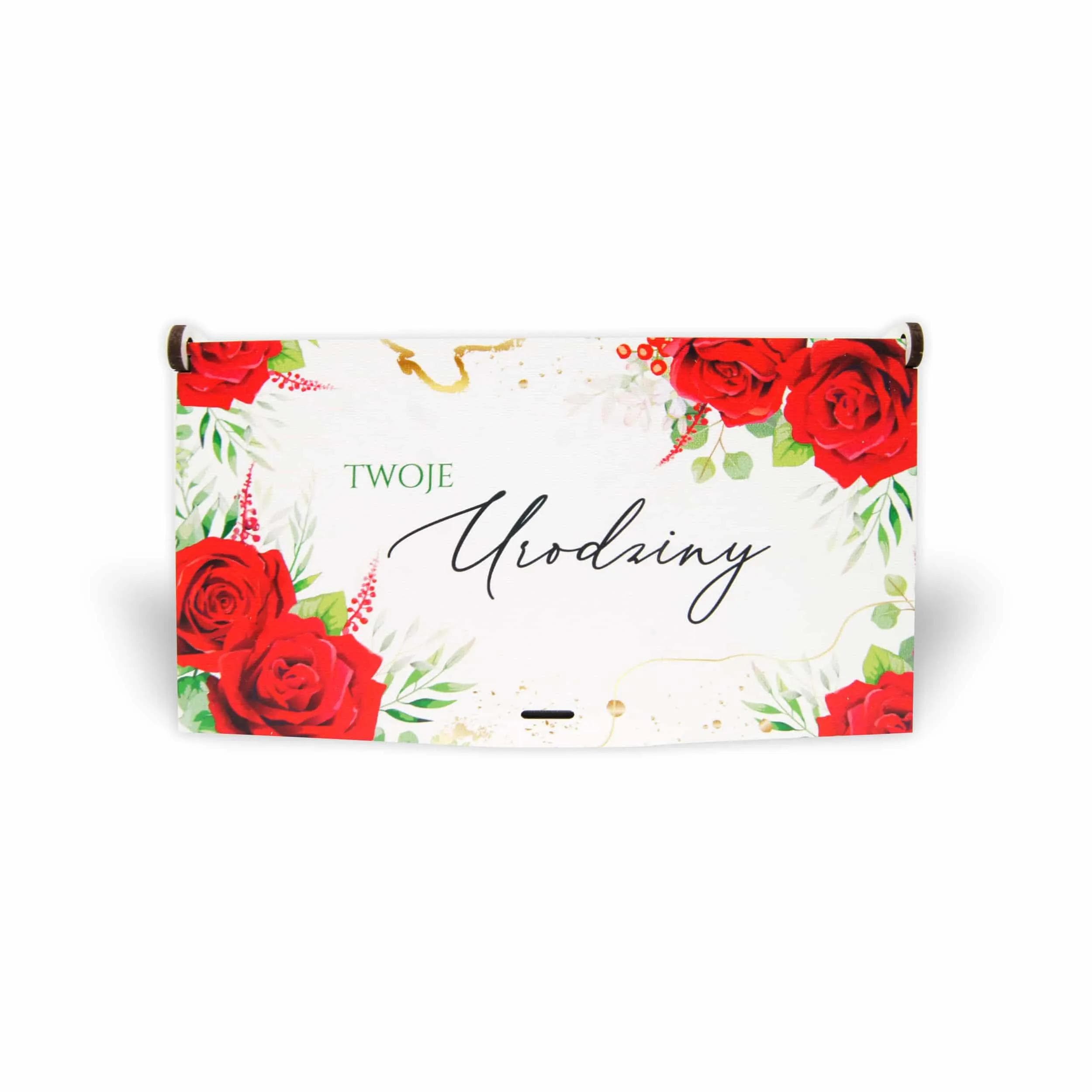 Pudełko drewniane na pieniądze na urodziny z czerwonymi różami
